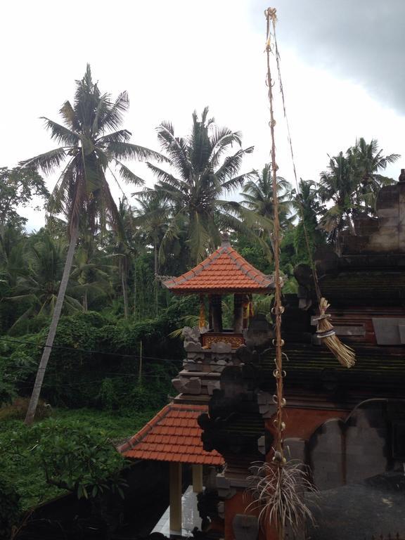 Ubud Wins Bungalow Exterior foto